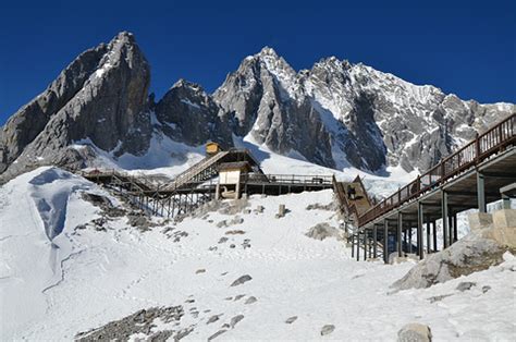 丽江到玉龙雪山旅游大巴多少钱_云南旅游摄影团