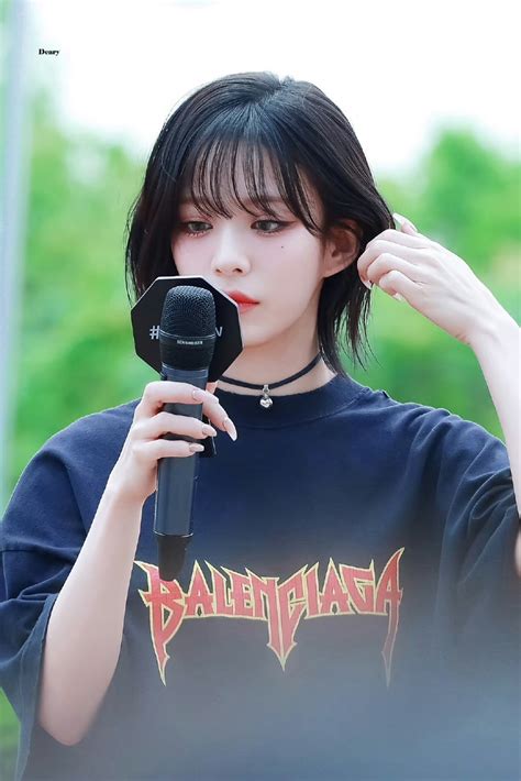 李彩琳图片