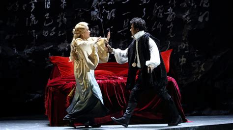 国家大剧院制作莎士比亚经典话剧《哈姆雷特》 订票|北京喜剧院 演出门票-戏剧-国家大剧院