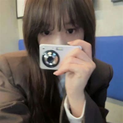 酷酷的甜美女生头像图片