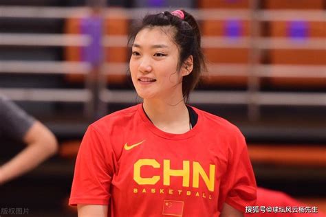 中国女篮2022世界杯12人名单 位置 年龄 身高 效力俱乐部 丨简评_中国队_孙梦然_cm