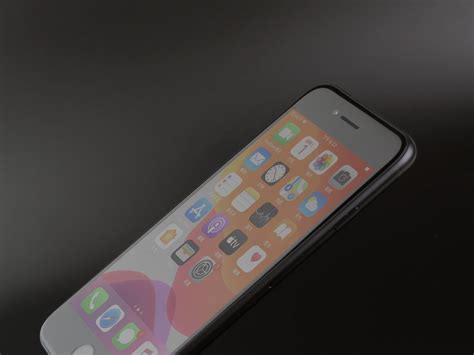 Soomal作品 - Apple 苹果 iPhone SE2智能手机屏幕测评报告 [Soomal]