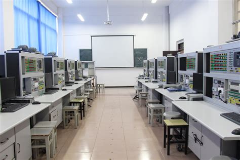 商务网站设计实践实训心得商务网站建设实训报告心得3000字商务网站