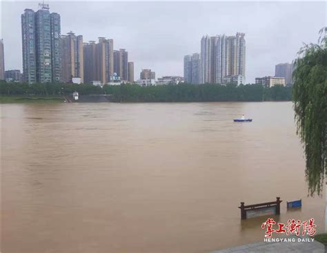 衡阳市人民政府门户网站-24日，衡阳市气象台连发三道暴雨预警