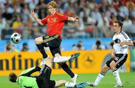 德国vs西班牙,德,德欧联_大山谷图库