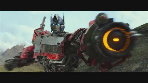 《变形金刚6：超能勇士崛起》首支预告片，赛博坦猛兽降临地球