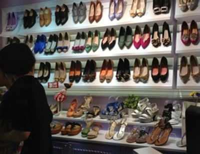 韩国东大门鞋子批发市场进货渠道在哪里?批发网站有哪些?微信号 - 尺码通
