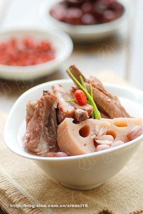 排骨炖藕汤,中国菜系,食品餐饮,摄影素材,汇图网www.huitu.com