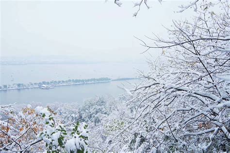 杭州西湖雪景犹如仙境!银装素裹下世界,无法用言语表达美!|西湖|雪景|仙境_新浪新闻