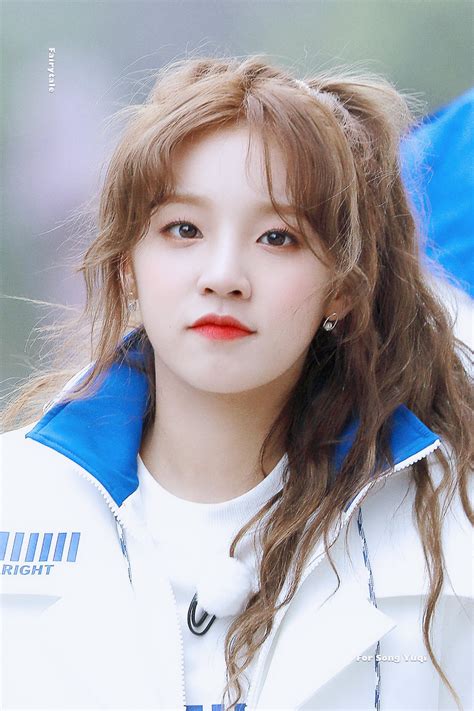 YUQI宋雨琦图片