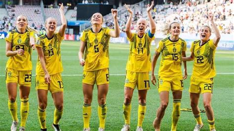 0-1到2-1！北欧女海盗拒绝被爆冷！瑞典女足迎2023女足世界杯开门红|南非|女足|瑞典_新浪新闻