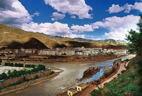 西藏自治区昌都市高清图片下载-正版图片501546875-摄图网