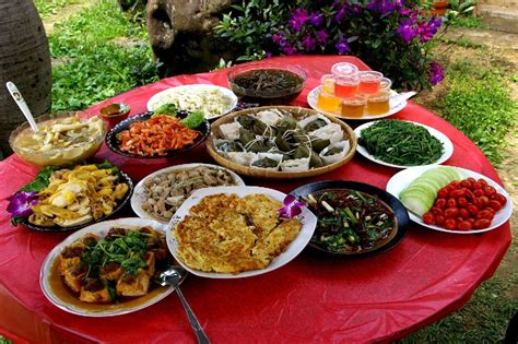 中国传统客家美食客家盆菜菜单海报图片下载 - 觅知网