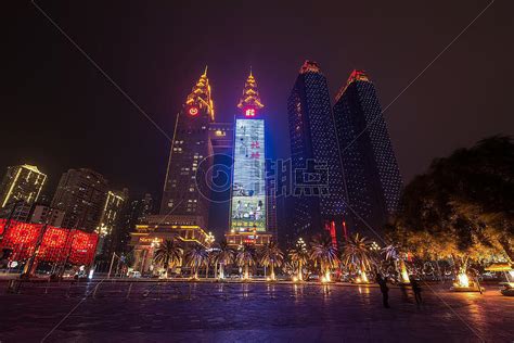 重庆地标喜来登双子塔日落日转夜CBD高清摄影大图-千库网