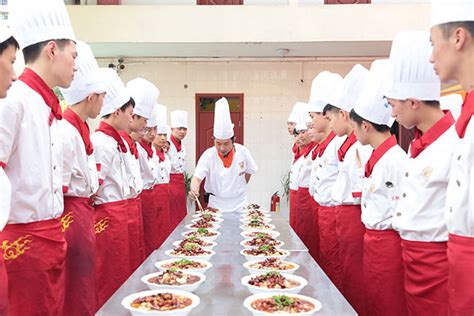 陕西新东方烹饪学校：学厨师需要多长时间_行业新闻_陕西新东方烹饪学校