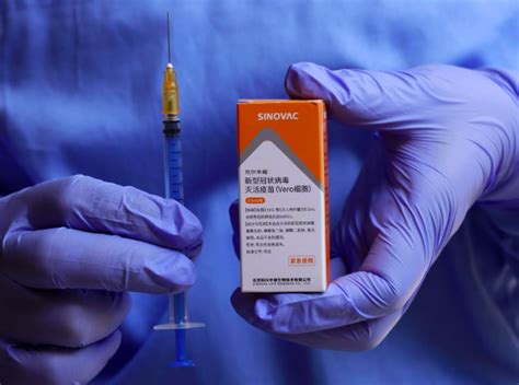 南非批准使用中国科兴新冠疫苗_凤凰网