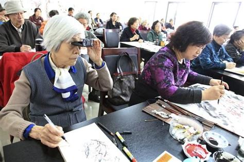 上海已建成290个老年大学 吸引超过80万老人学习-教育频道-东方网