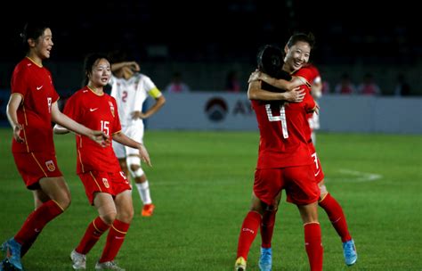 [奥预赛]中国女足1-1澳大利亚女足_新浪图片