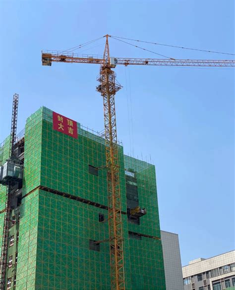 集团要闻丨郑州市惠济区创新创业大厦建设项目封顶大吉 | 天河控股（河南）有限公司