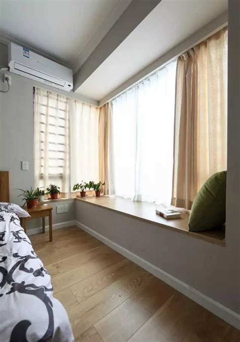 奢华欧式风格卧室门图片 白色门图片-门窗网