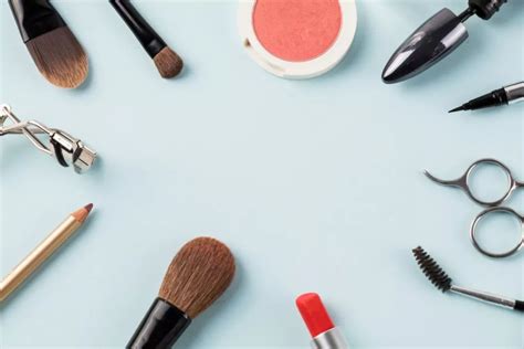 丽人丽妆：十年致力美妆电商，签约55个国内外知名品牌，打造领先的线上美妆专柜，年销售额超20亿 - 知乎