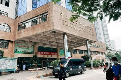 广州中山三院2名医护人员被砍伤，嫌犯随后跳楼自杀_手机新浪网