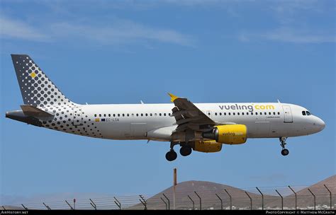 Aircraft Photo of EC-LSA | Airbus A320-214 | Vueling Airlines | AirHistory.net #569736