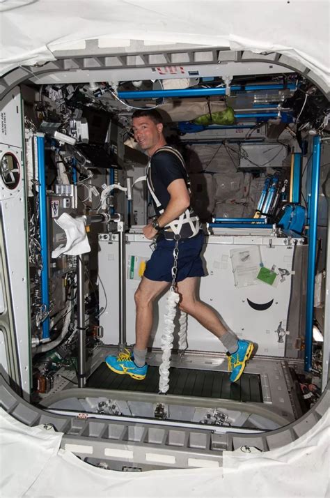 航天员太空健身风采，让您先睹为快-澳瑞特-全民健身领跑者