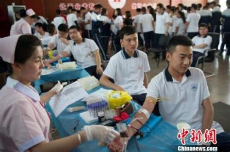 亳州学院奉献点滴热血 汇聚亳院爱心 亳州学院开展义务献血活动