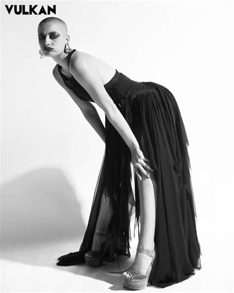 Jessica Jansen | Sutherland Models