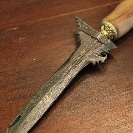 被称为世界三大名刀的日本武士刀，真的那么容易断么？|军刀|喜峰口_新浪新闻