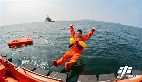 上得了天下得了海 详解中国首次航天员海上救生训练--中国数字科技馆