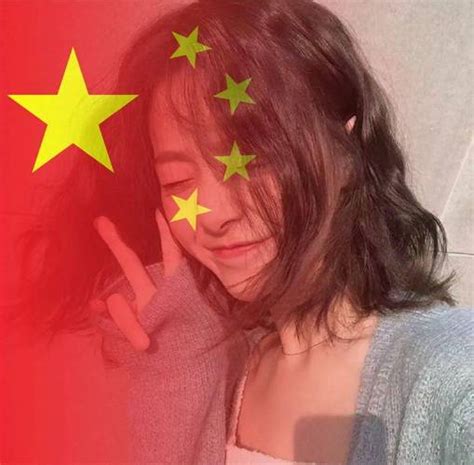 红旗文案温柔女生头像
