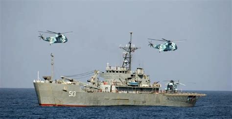 伊朗海军举行盛大阅兵 潜艇部队“狼群”亮相 - 海洋财富网