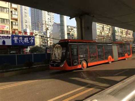武汉首条BRT开通：快速公交贯通雄楚大道-武汉新房网-房天下