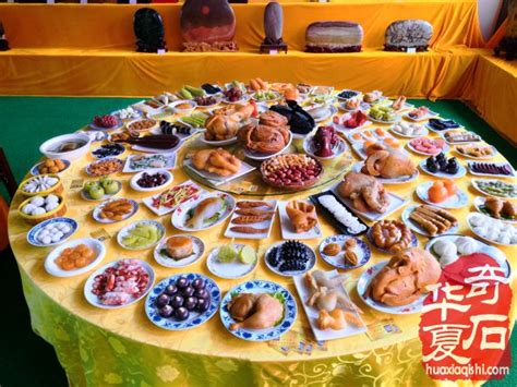 洛阳石展上不一样的石宴饕餮大餐 图 - 华夏奇石网 - 洛阳市赏石协会官方网站