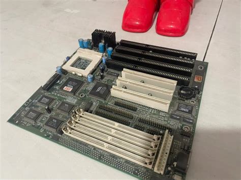 电脑主板维修大概需要多少钱
