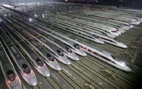 中国高铁一直处于亏损状态，为何还要坚持建造？专家道出原因
