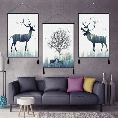 鹿画挂在家里什么位置,客厅为什么不能挂鹿画,西墙上挂有鹿的画好吗_大山谷图库