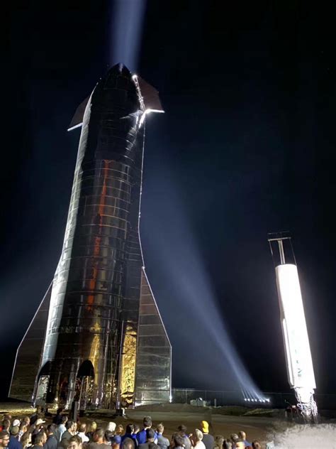 SpaceX载人龙飞船发射成功！“送100万人上火星” 马斯克吹的牛能实现？_凤凰网