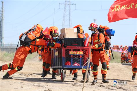 探访中国救援队营地：为保障救援他们带了1700多件器材_凤凰网视频_凤凰网