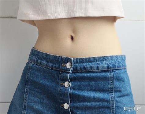 女生肚子照片图片