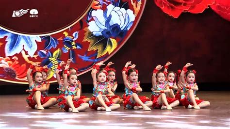 2020小舞蹈家湖南赛区 群舞儿童组 金奖《小梦娃》_腾讯视频