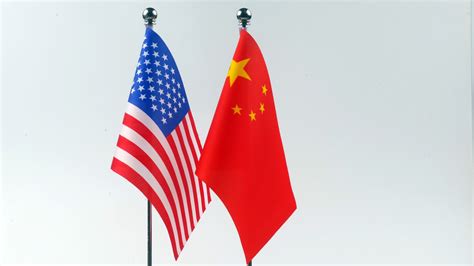 世界对中国好感度飙升 过半美国民众对华持好感 - 探其财经