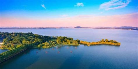 湖北素有“千湖之省”美称，除了武汉东湖，还有哪些湖泊？__财经头条