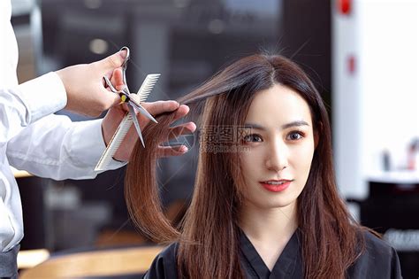 发型师不要再花钱学习线下剪发技术了_凤凰网视频_凤凰网