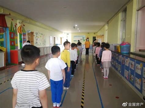 幼儿园监控视频下，孩子的“社交”秘密一目了然|幼儿园|小朋友|家长_新浪新闻