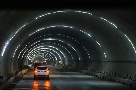 《2022重庆市政府工作报告》提到的7座隧道进展，全在这了！_重庆市人民政府网