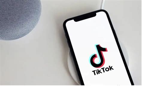 TikTok的新不喜欢按钮旨在培养善良和安全感-云东方