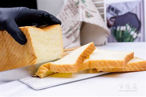 原味吐司面包的做法视频大全_西点培训学习教程_百悦米西点培训